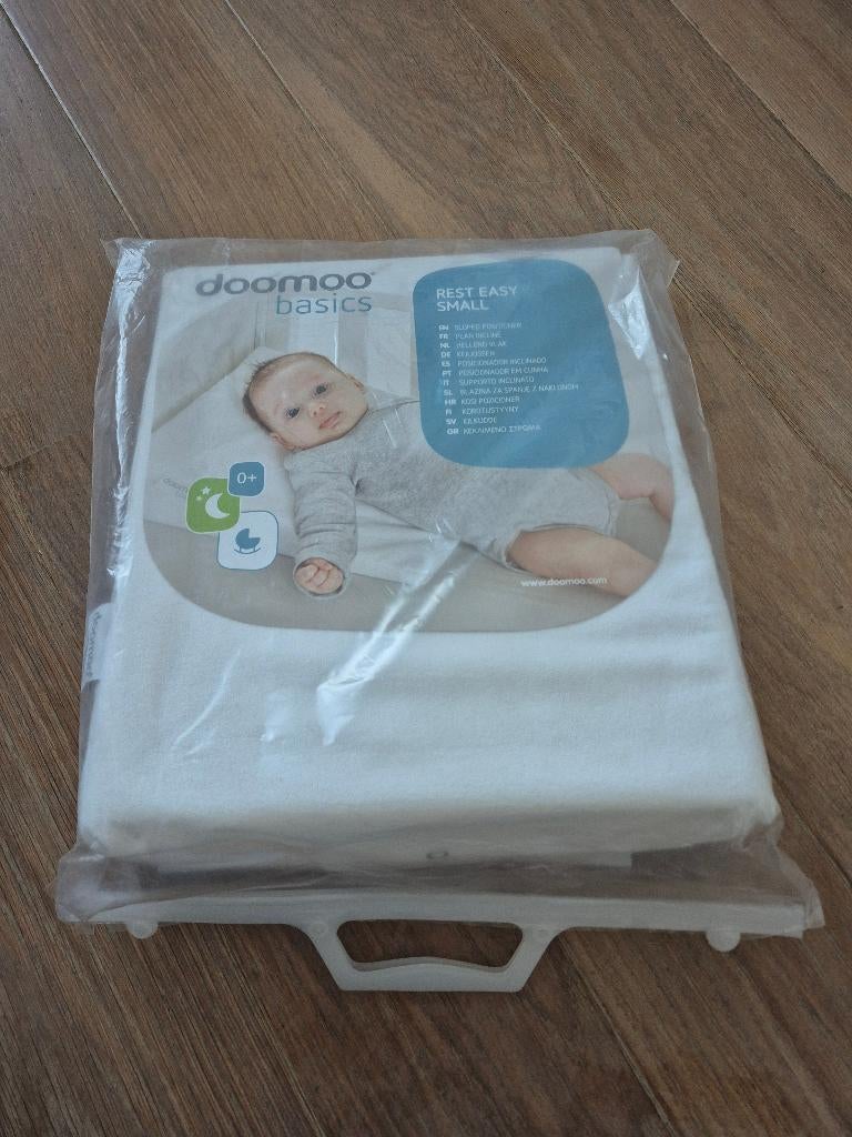 Hellend kussen baby Doomoo, Ophalen, Jongetje of Meisje, Wit, Zo goed als nieuw