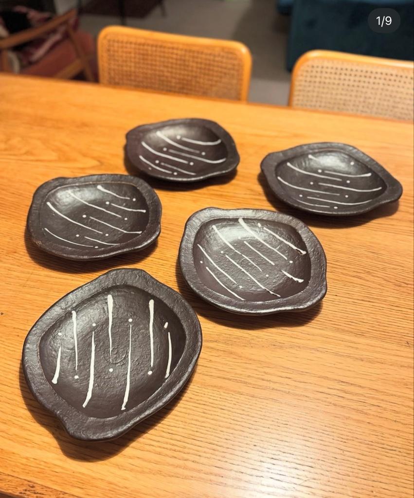 Prix unitaire de la vaisselle japonaise, Enlèvement