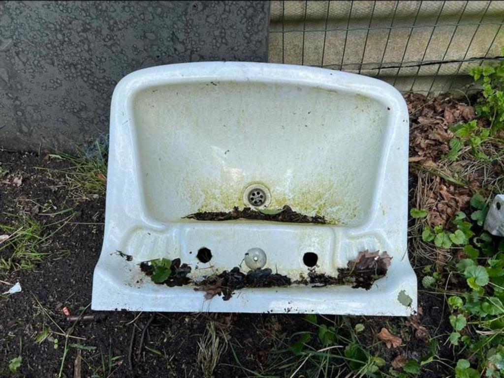 Lavabo, Jardin & Terrasse, Bacs à fleurs & Jardinières, Utilisé, Enlèvement