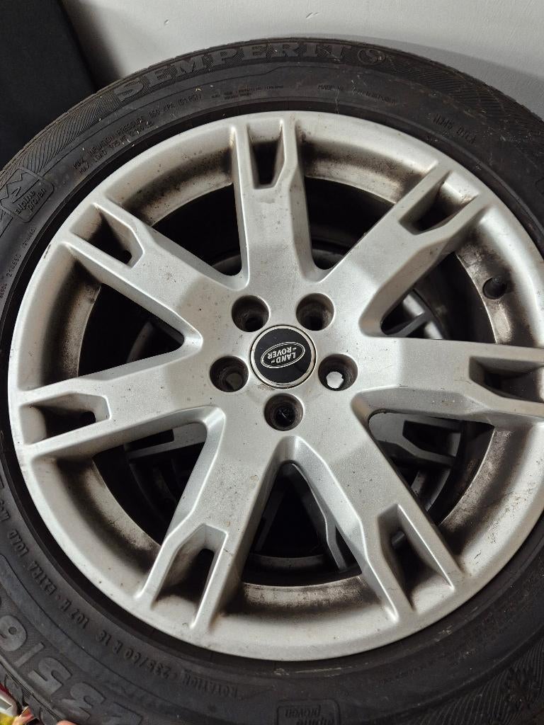 originele Range Rover Evoque 18″ velgen + winterbanden, Auto-onderdelen, Banden en Velgen, Ophalen, 18 inch, Gebruikt, Velg(en)