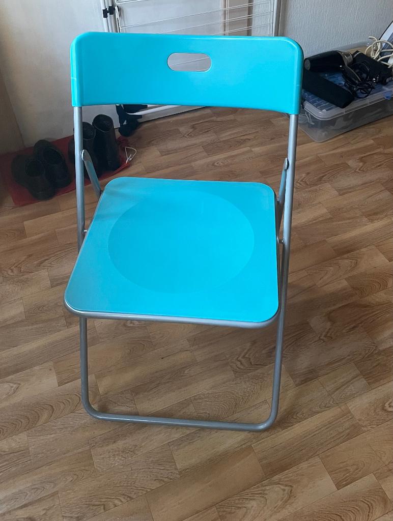 Chaise pliante, Comme neuf, Enlèvement, Autres matériaux, Bleu