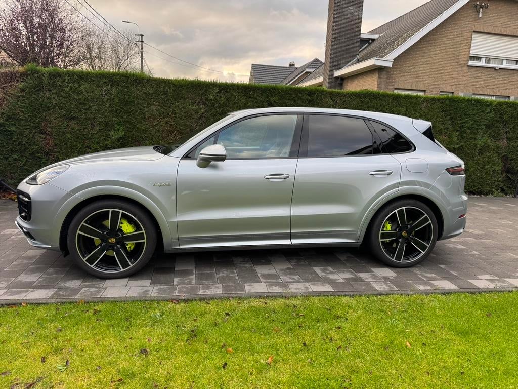 Porsche Cayenne 3.0 E-Hybrid 462 Pk, Autos, Cuir, Achat, Entretenue par le concessionnaire, Noir