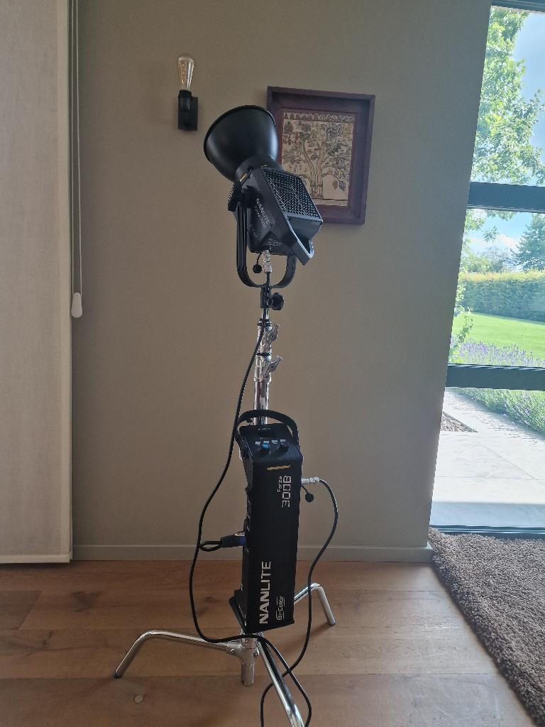 Nanlite Forza 300B + Extra, Ophalen, Zo goed als nieuw