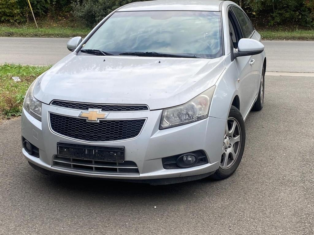 CHEVROLET CRUZE 2.0 D 2013 EURO5 150.000 KM, Auto's, Chevrolet, Euro 5, 5 deurs, Zilver of Grijs, Elektrische ramen