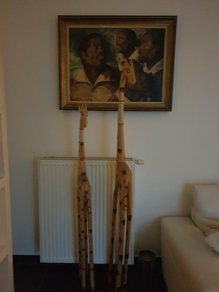 Twee grote houten giraffen, Huis en Inrichting, Ophalen, Zo goed als nieuw