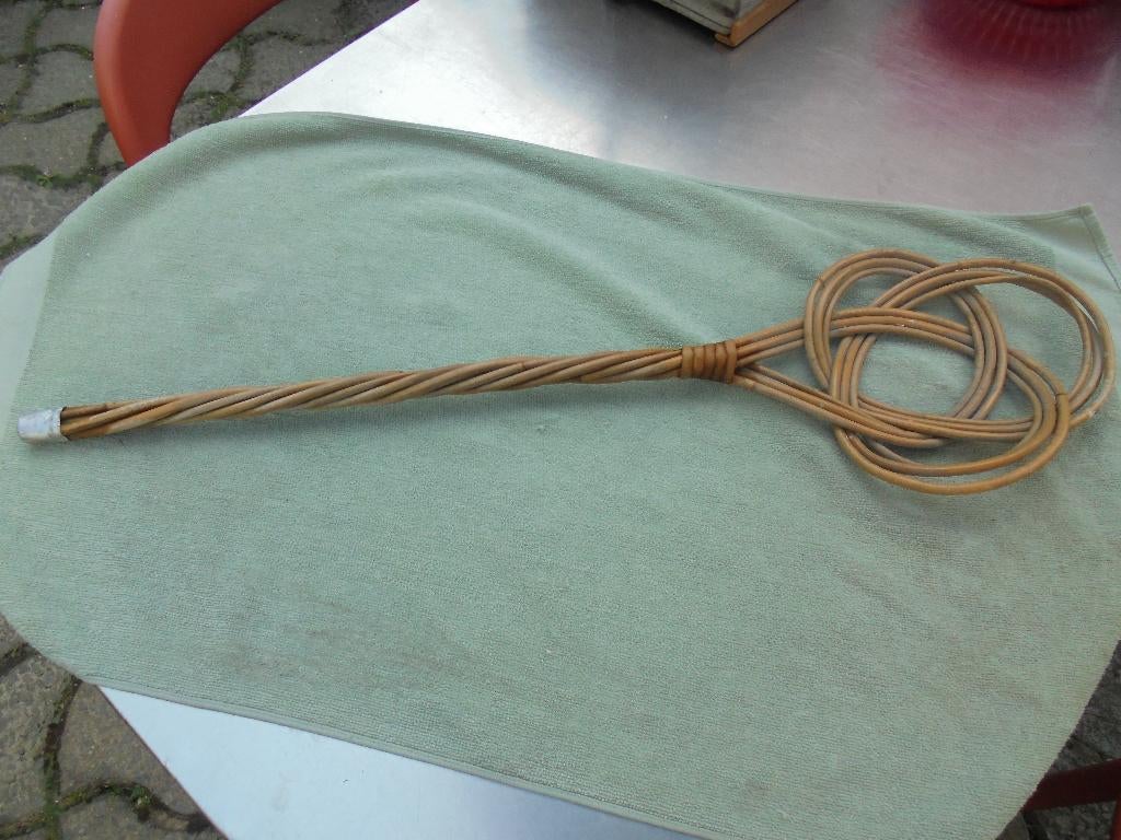 Fouet à tapis tressé vintage, Enlèvement ou Envoi