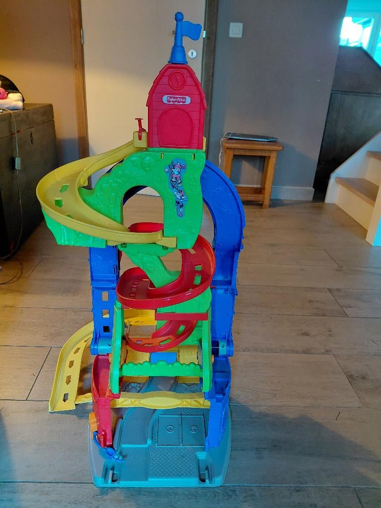 Fisher price little people zit en sta racebaan 87 cm, Enfants & Bébés, Jouets | Circuits, Autres marques, Comme neuf, Enlèvement