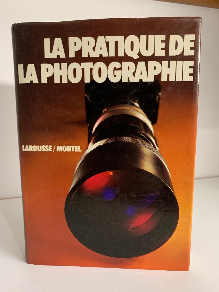 La pratique de la photographie / John Hedgecoe, Livres, Art & Culture | Photographie & Design, Enlèvement ou Envoi, Utilisé, Technique