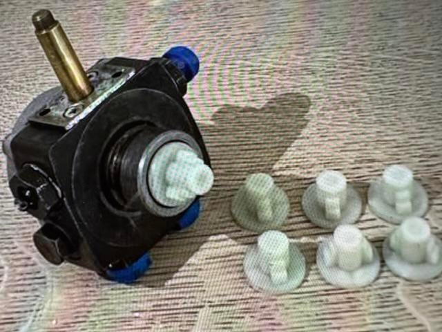 Mazout brander kopel stuk  tussen motor en pomp. 6 e, Enlèvement ou Envoi, Élément