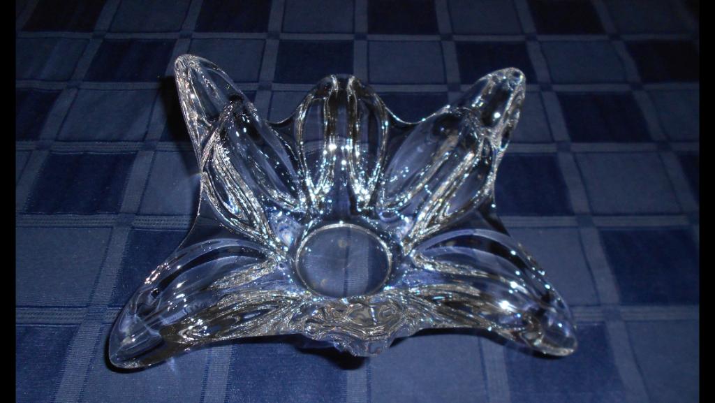 KRISTAL ART VANNES FRANCE MET STEMPEL ZO GOED ALS NIEUW, Antiquités & Art, Enlèvement ou Envoi