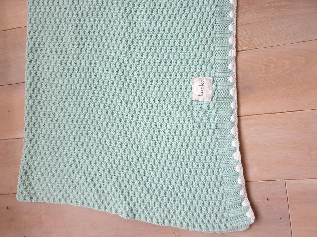 Koeka dekentje, Kinderen en Baby's, Dekens, Slaapzakjes en Inbakerproducten, Ophalen of Verzenden, Zo goed als nieuw, 85 tot 100 cm