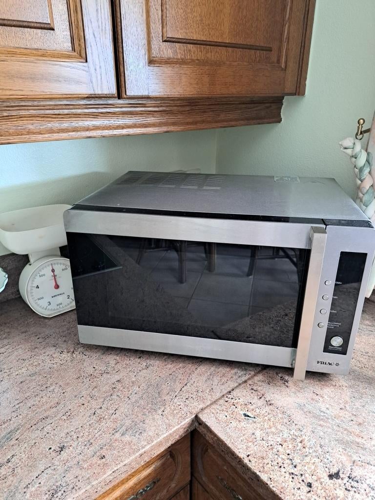 Microgolfoven Friac, Elektronische apparatuur, Microgolfovens, Ophalen, Zo goed als nieuw, Microgolfoven