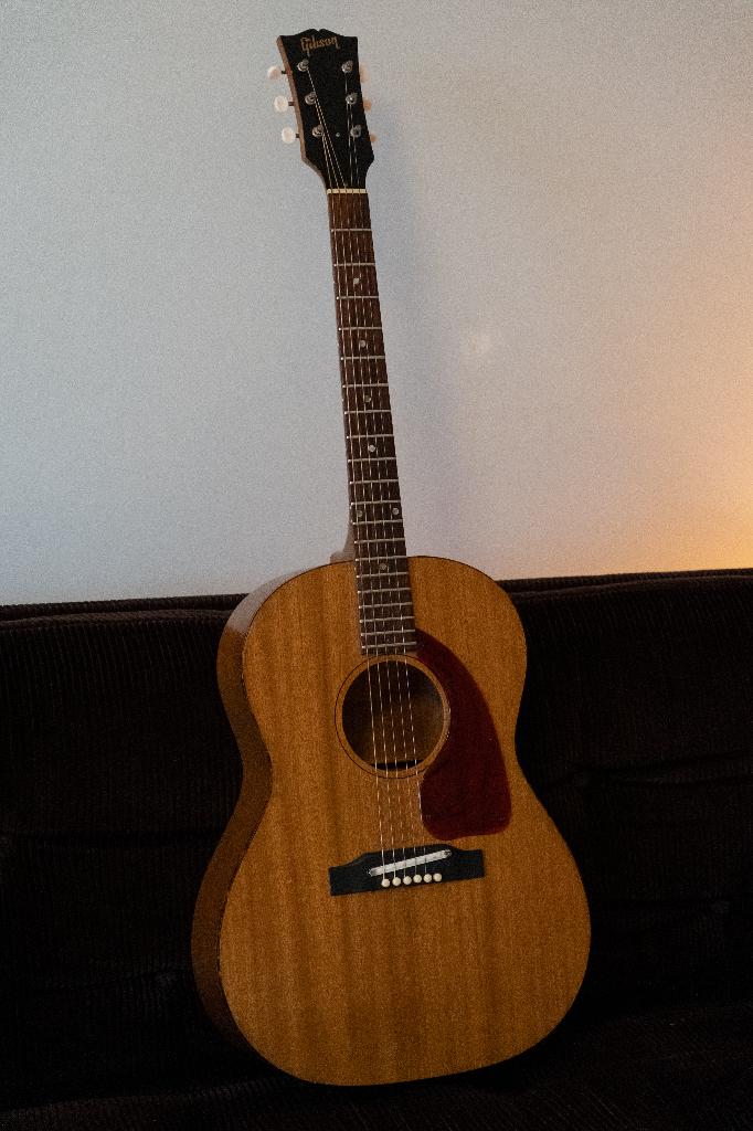 Gibson LG-0 1965 akoestische gitaar, Muziek en Instrumenten, Snaarinstrumenten | Gitaren | Akoestisch, Ophalen, Gebruikt, Western- of Steelstringgitaar