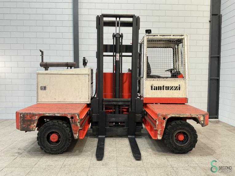 Fantuzzi, Articles professionnels, Plus de 4 000 kg, Diesel, Chargeur latéral, Fantuzzi