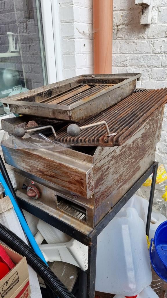 Grill pierre de lave .