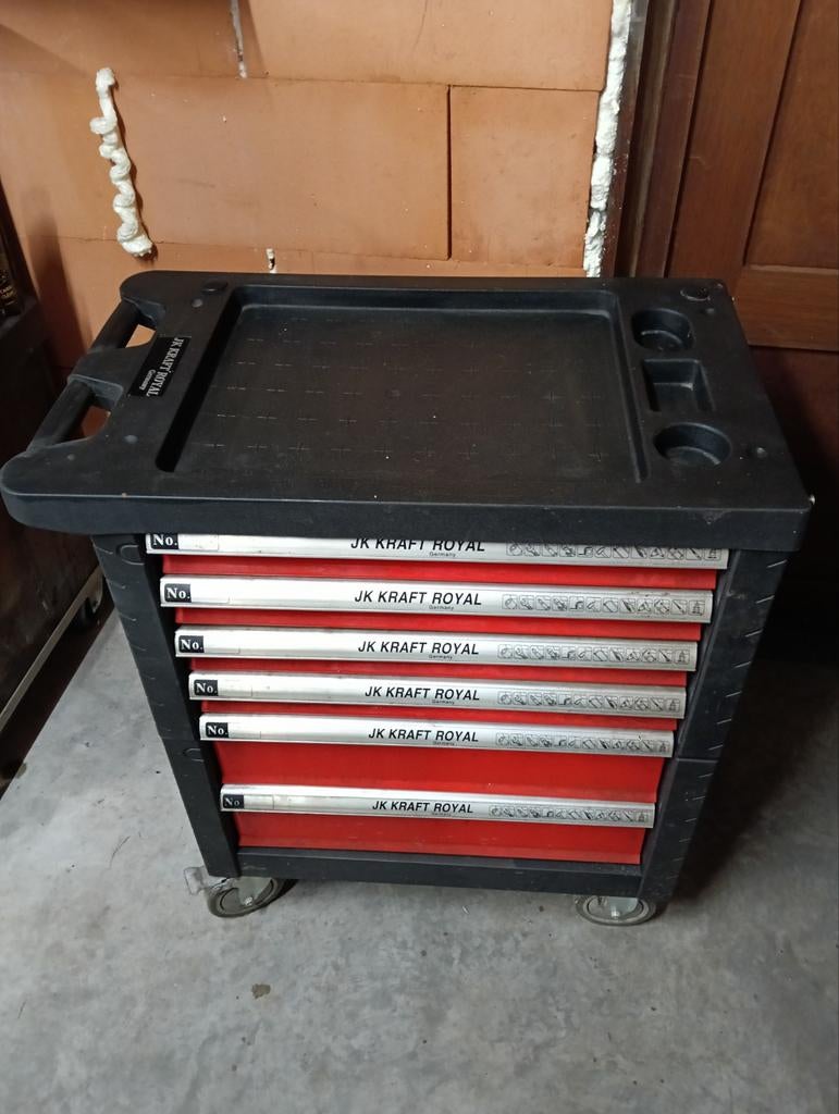 Gereedschapskar 6 laden, Enlèvement