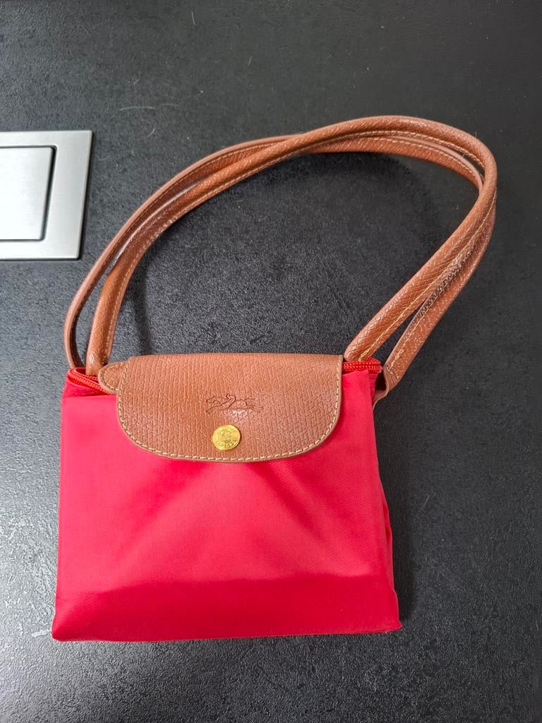 Cabas Longchamps, Enlèvement ou Envoi, Comme neuf, Rouge, Sac à main