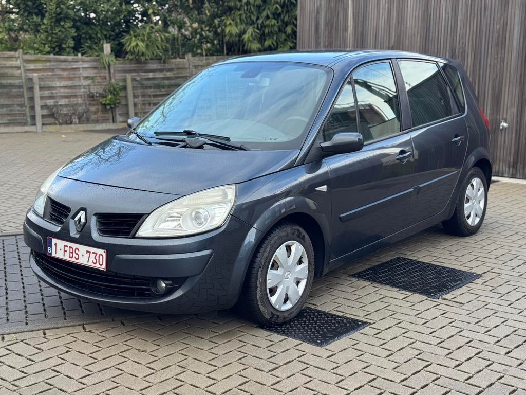 RENAULT MEGANE SCENIC/PREMIER PROPRIÉTAIRE ! /BON ÉTAT !, Autos, Achat, 63 kW, Boîte manuelle, Entretenue par le concessionnaire