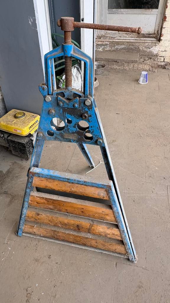 Buistagel, Ophalen, Zo goed als nieuw