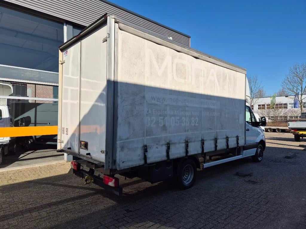 Mercedes-Benz Sprinter 519 CDI 3.0 V6/ Plane Pritsche/ Ladef, Achat, 2987 cm³, Euro 6, Entreprise