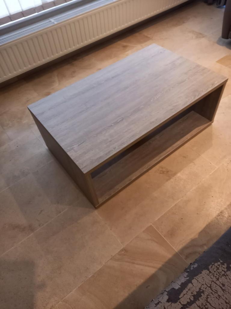Salon tafel, Ophalen