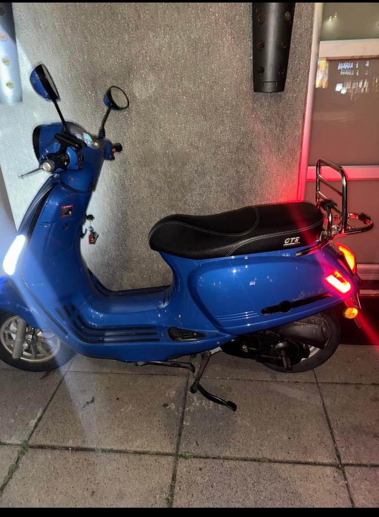 Gts bravo (50cc) b-klasse (start en rijdt), Classe B (45 km/h), Enlèvement, Utilisé, Essence