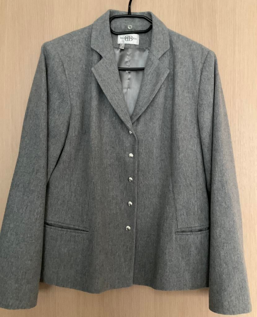 Gilet pour femme, veste en laine Bandolera 42/44 avec col a., Enlèvement ou Envoi, Comme neuf, Taille 42/44 (L), Gris