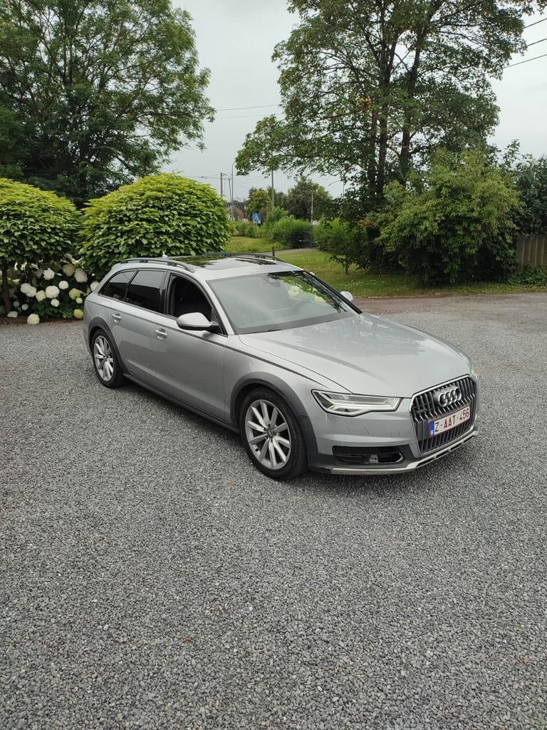 Audi a6 allroad 3.0 tdi 211cv 7/2015 full options, Auto's, Automaat, Leder, Bedrijf, Zilver of Grijs