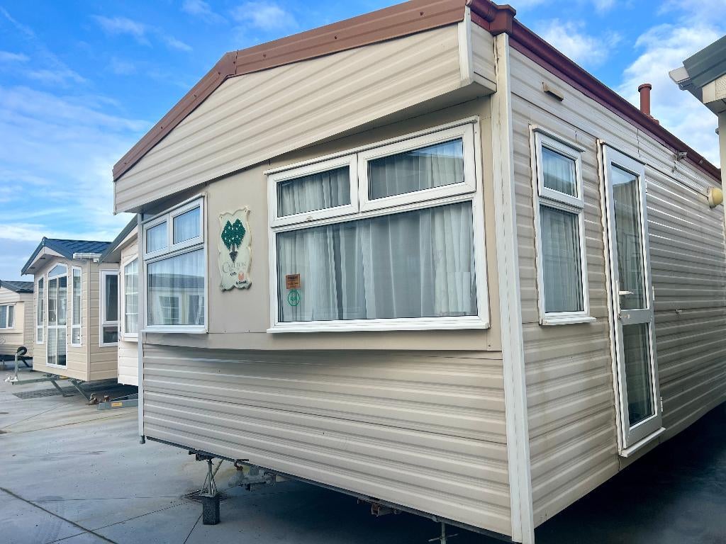 OCCASIE CARLTON Stacaravan 1100x370 @ Caravancenter Desmet, Caravans en Kamperen, Tot en met 4