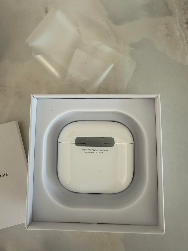 Airpods 4, Ophalen, Nieuw
