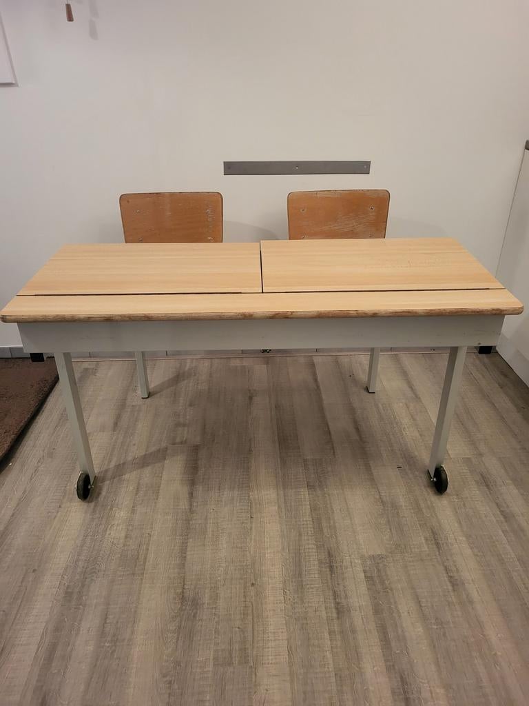 Bureau lessenaar schoolbank, Bureau d'écolier, Avec roues, Vintage, Enlèvement