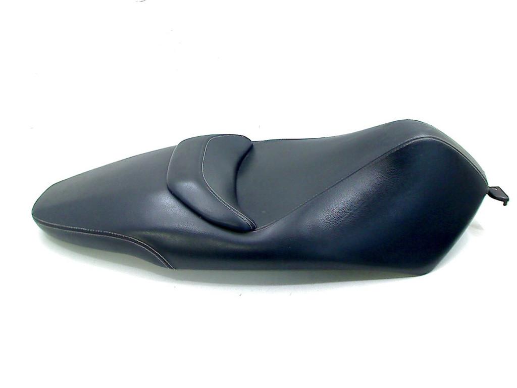 BUDDYSEAT Piaggio MP3 300 Yourban LT 2011-2015 (ZAPM75100), Motoren, Dhr. S. di Majo, Gebruikt, Info@cama-motorparts.nl, P.J. Troelstraweg 8 8
3144 CX  MAASSLUIS, NL