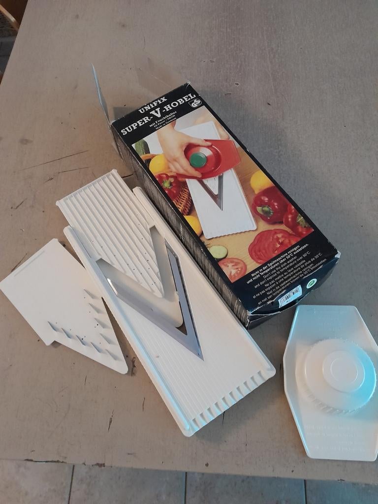 Des trucs pour le marché aux puces, Divers, Enlèvement