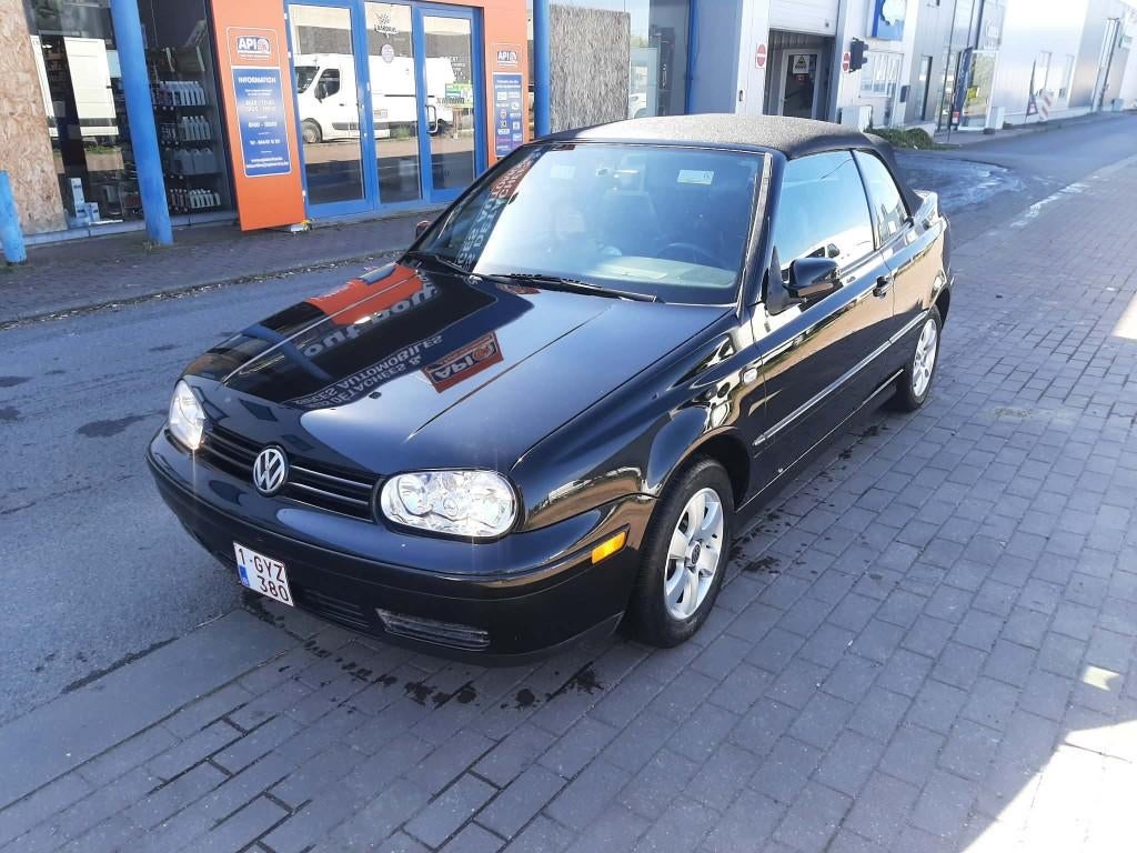 Golf 4 cabriolet USA 2L 85kw boite automatique, Autos, Cabriolet, Automatique, Euro 3, 2000 cm³