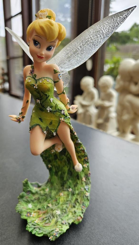 Disney beeldje Vliegende Tinkerbel, Verzamelen, Ophalen of Verzenden, Overige figuren, Zo goed als nieuw, Beeldje of Figuurtje