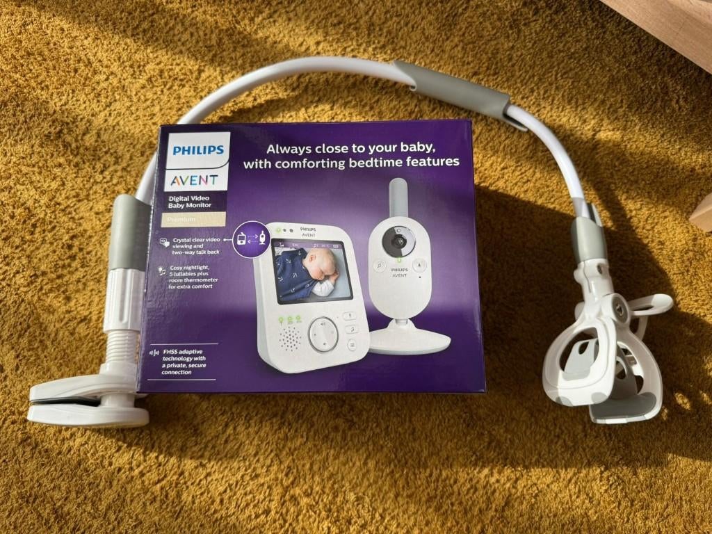 Philips Avent Baby Monitor & Flexible Crib Mount, Enfants & Bébés, Babyphones, Comme neuf, 250 mètres ou plus, Caméra, Digital