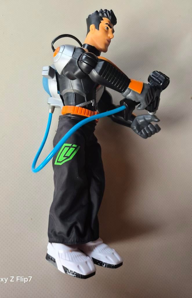 Hasbro 2005, Ophalen