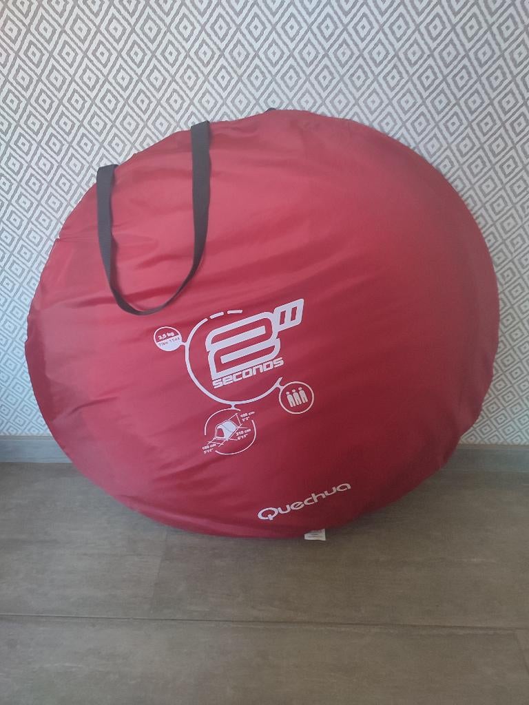 tente Quechua, Caravans en Kamperen, Ophalen, Zo goed als nieuw, Tot en met 3