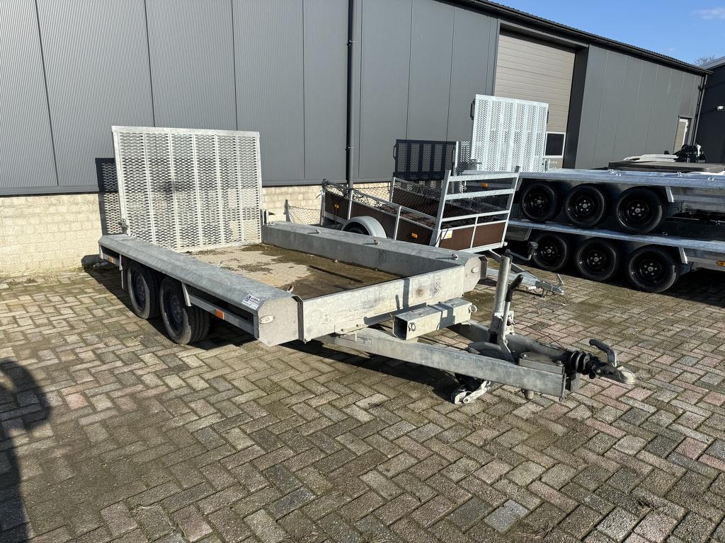 Vlemmix 2700 kg machinetransporter 300x150 gebruikt