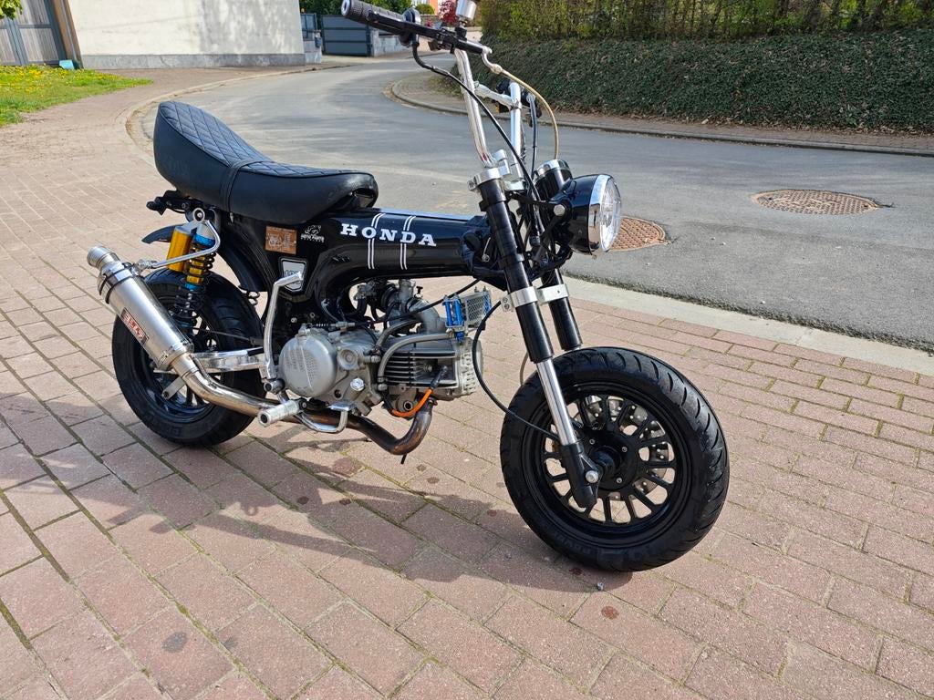 SkyTeam 125, Enlèvement