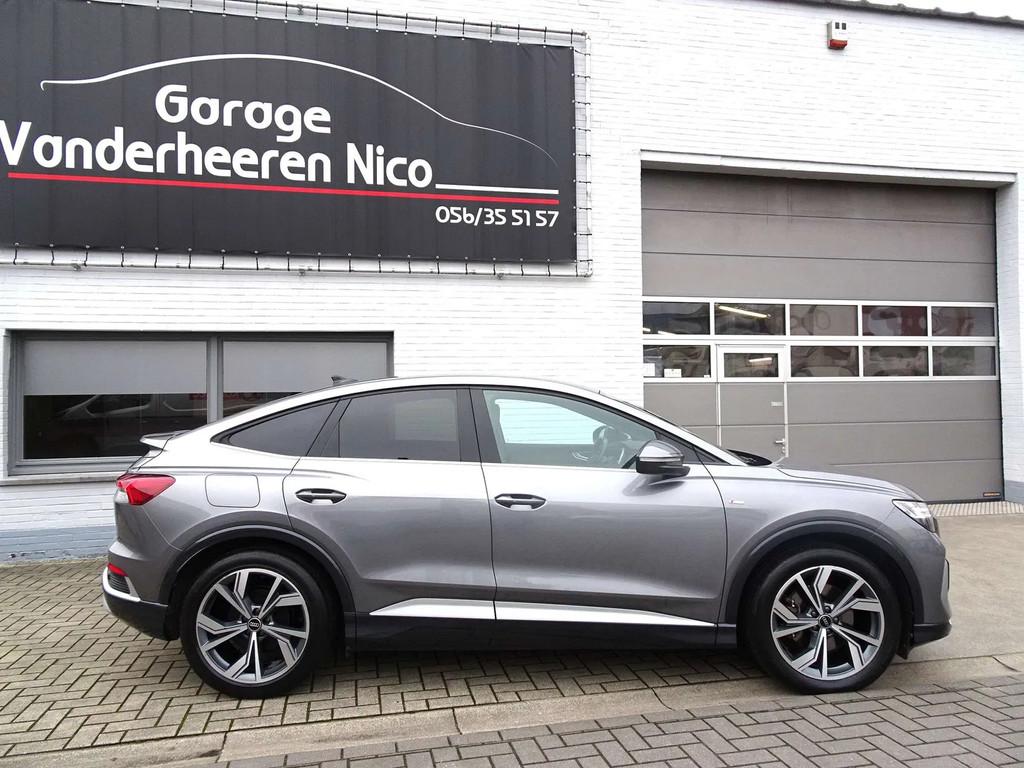 Audi Q4 Sportback e-tron 55kWh S-Line VIRTUAL,CARPLAY,ADAPTC, Auto's, Audi, Stof, Gebruikt, Zwart, 5 zetels