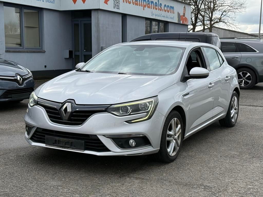 Renault Megane 1.2i .2017 .74kw  Euro 6  12m Garanti, Autos, 1197 cm³, Argent ou Gris, Achat, Euro 6