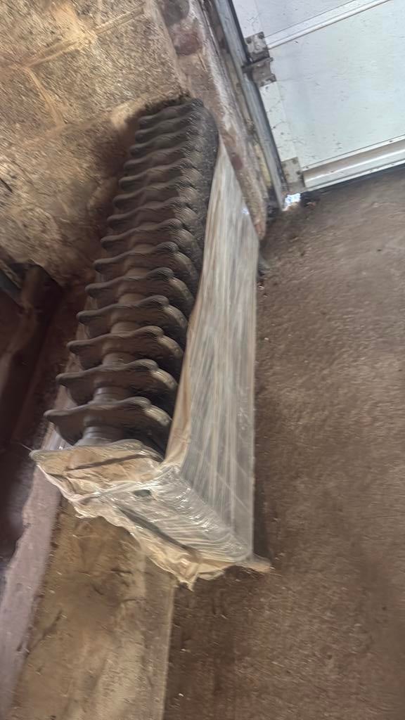 Gietijzeren radiator 15 elementen op poten, Ophalen, Radiator