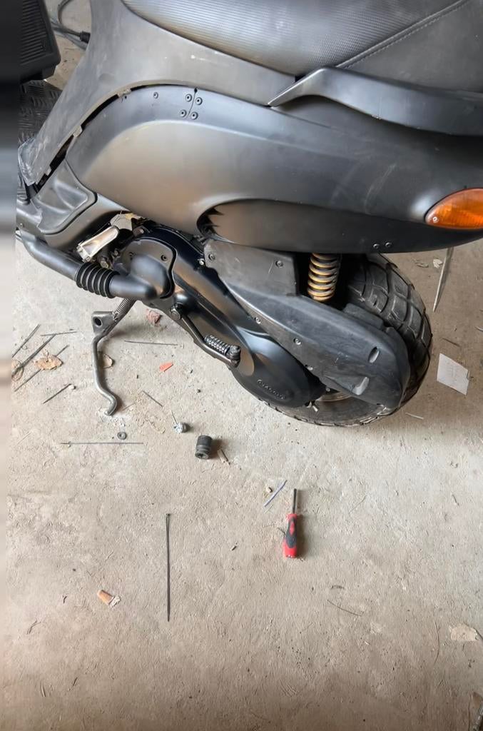 Typhoon 172cc full malossi (met papieren) ruilen kan ook, Vélos & Vélomoteurs, Scooters | Piaggio, Comme neuf, Enlèvement