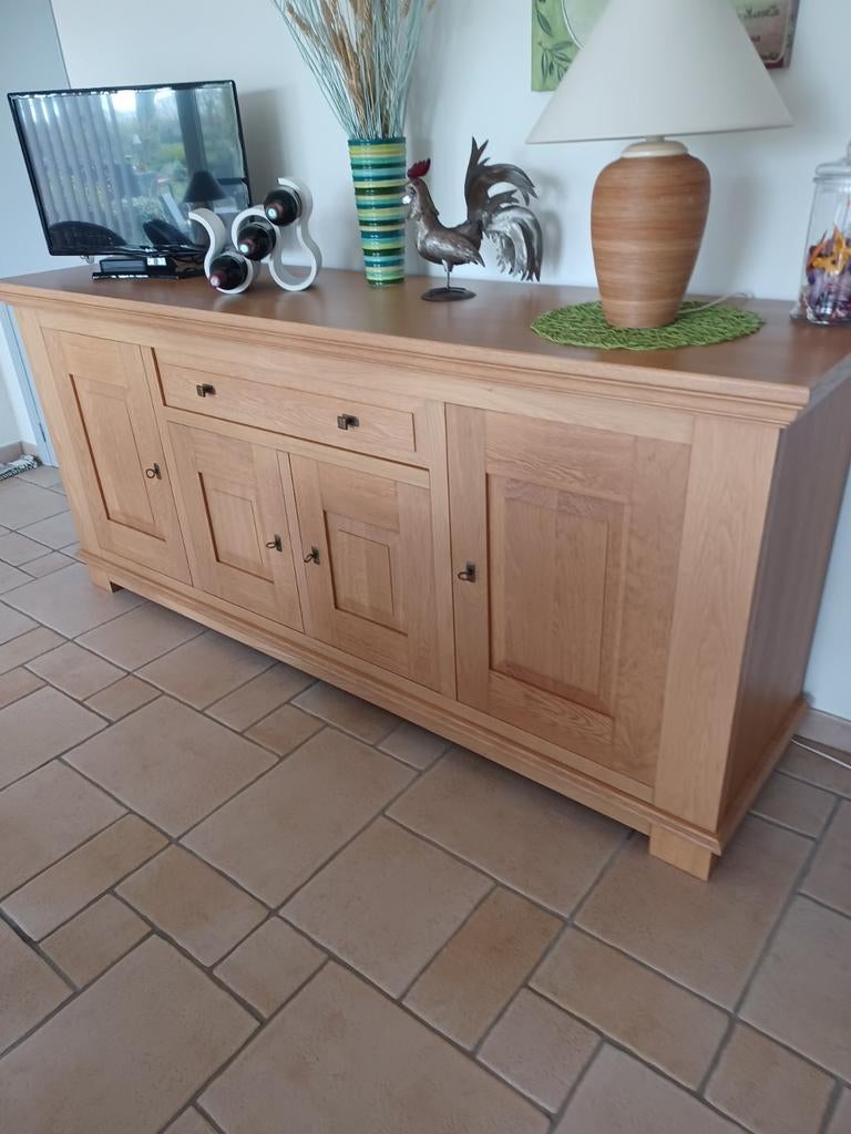 Salle à manger, Enlèvement