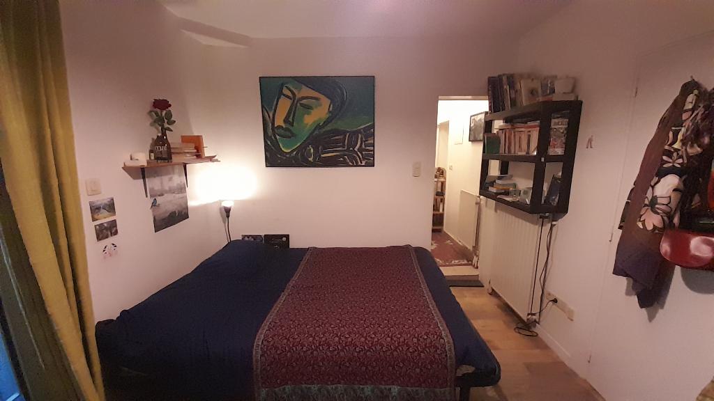 Sous-location chambre Saint-Gilles, mi-juin -> fin août 2026