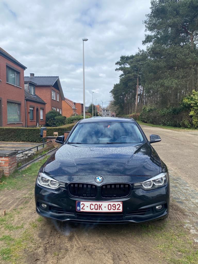 BMW 318i Automaat, Auto's, Automaat, 4 deurs, Zwart, Berline