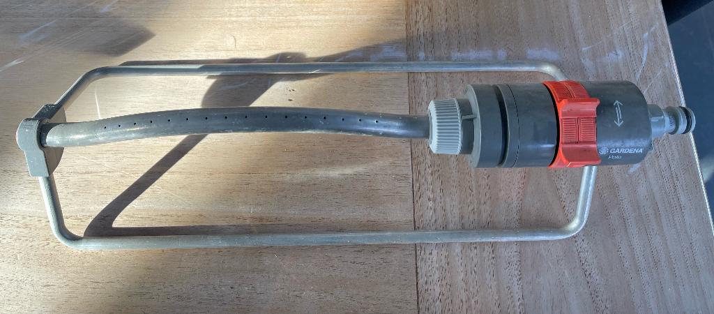 Arroseur oscillant Gardena Polo, Jardin & Terrasse, Enlèvement, Utilisé, Arroseur oscillant