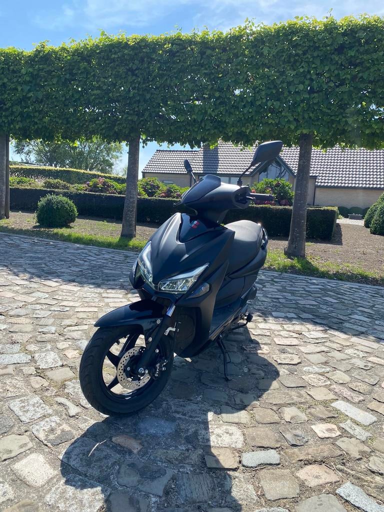 Scooter sirocco gts, Vélos & Vélomoteurs, Scooters | Marques Autre, Comme neuf, Enlèvement, Classe A (25 km/h), Essence