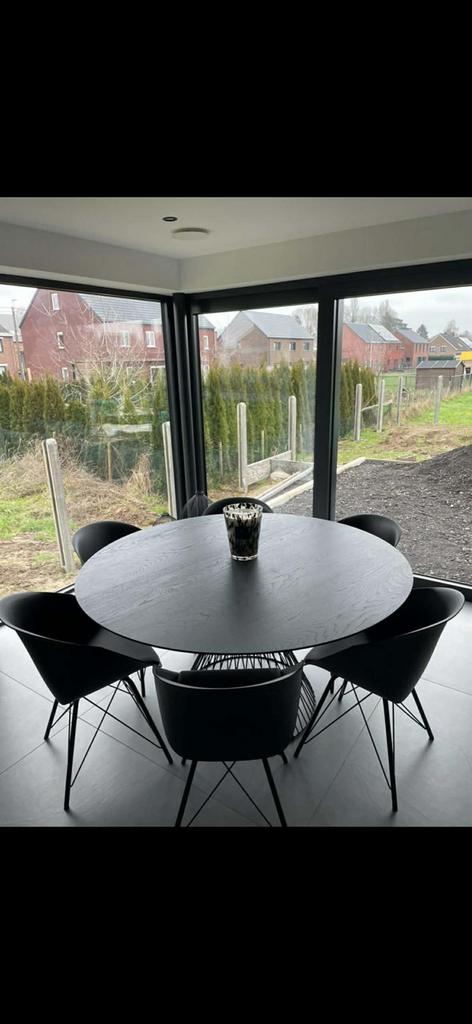 Lot de 6 chaises (3 noires / 3 grises) - Très bon état, Enlèvement, Comme neuf, Cinq, Six Chaises ou plus